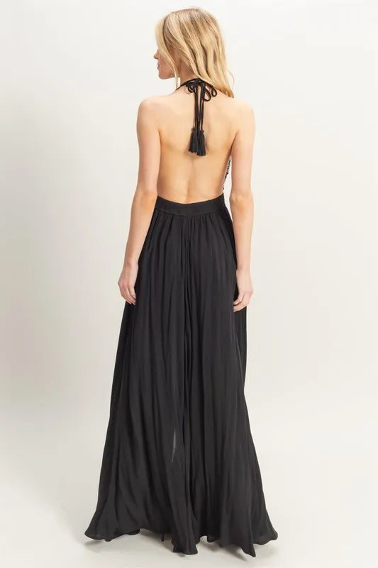 HYFVE Halter Neck Fitted Waist Flowy Maxi Dress Barbs Country Creations HYFVE Halter Neck Fitted Waist Flowy Maxi Dress Barbs Country Creations