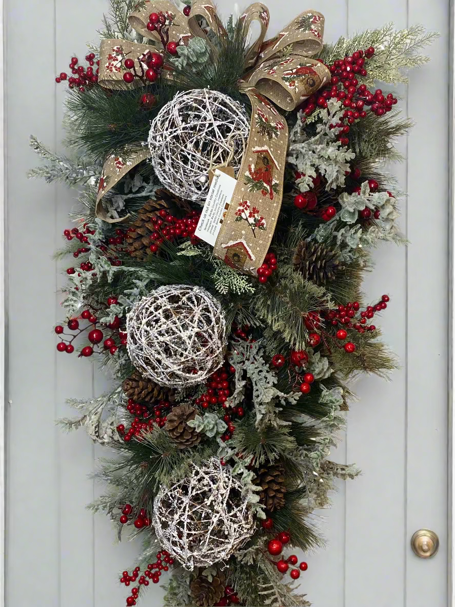 Christmas Swag, Rustic Christmas swag