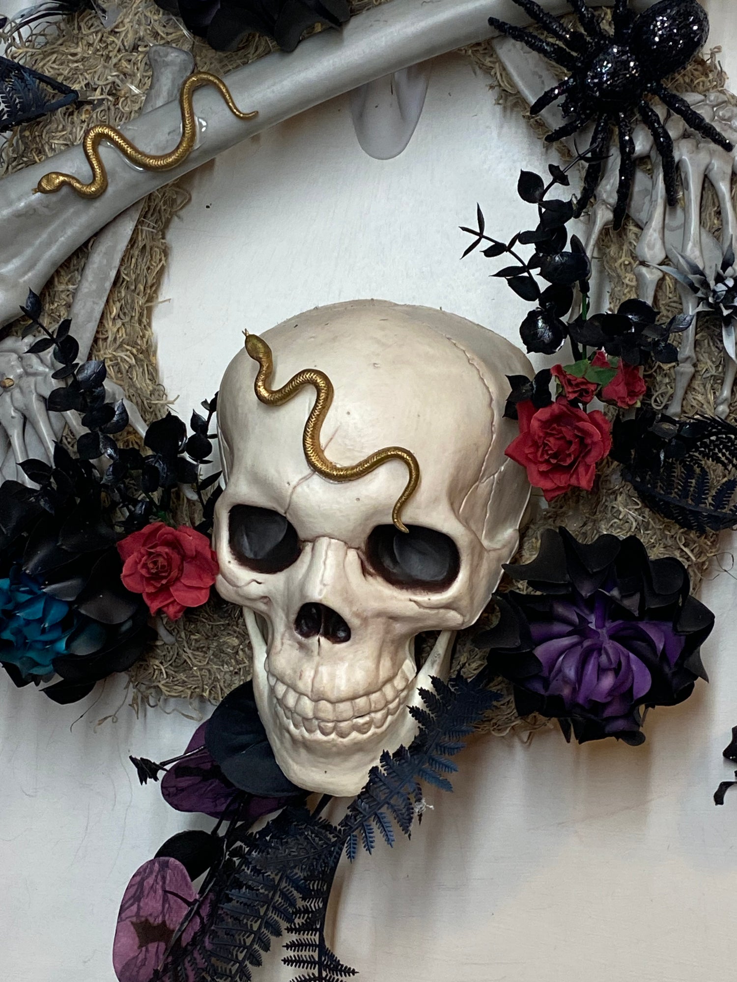 Skull and bones Halloween wreath, Succulent wreath